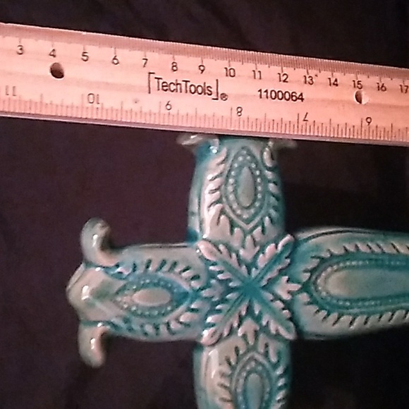Decorative Southwest Style Turquoise/Green Cross with Golden Brown Base (B5) - Picture 7 of 10